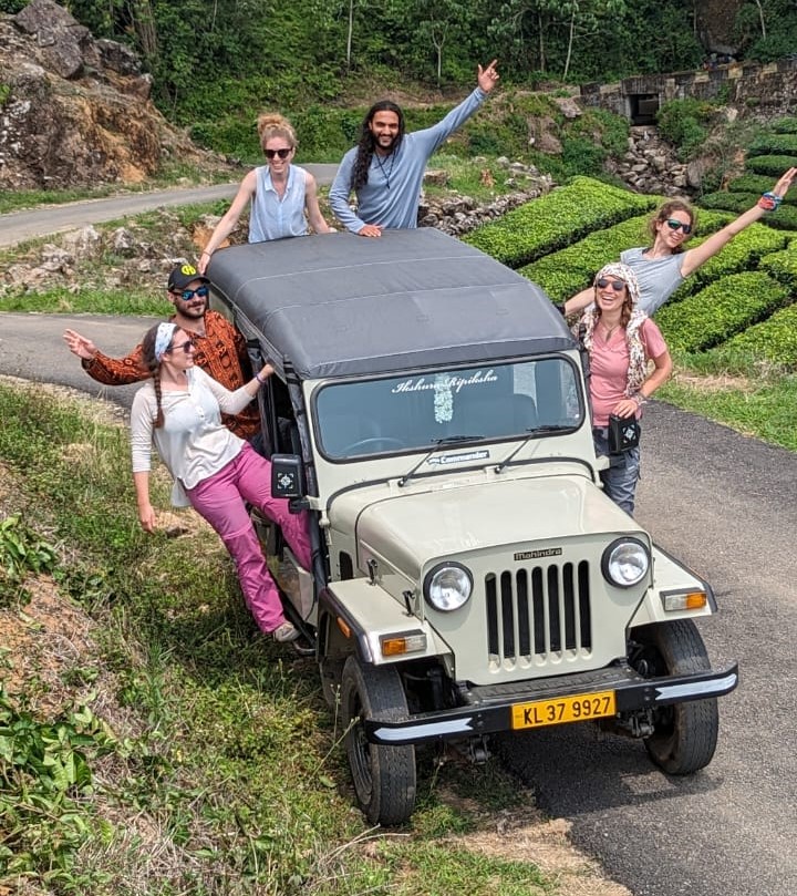 Jeep safari in munar